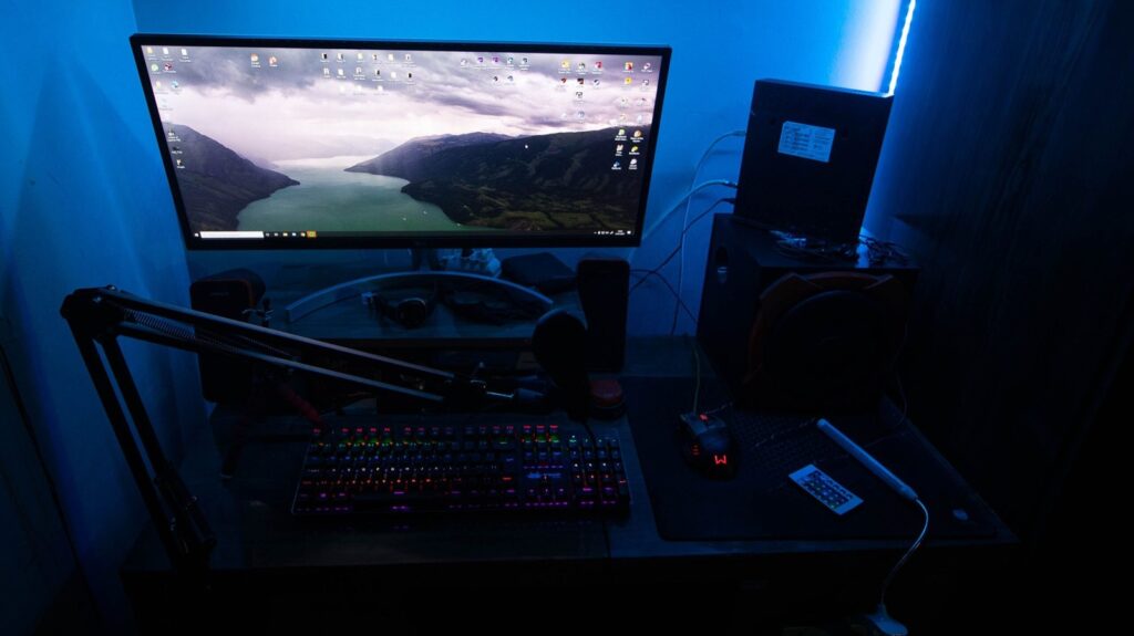 Budget gaming PC desk setup